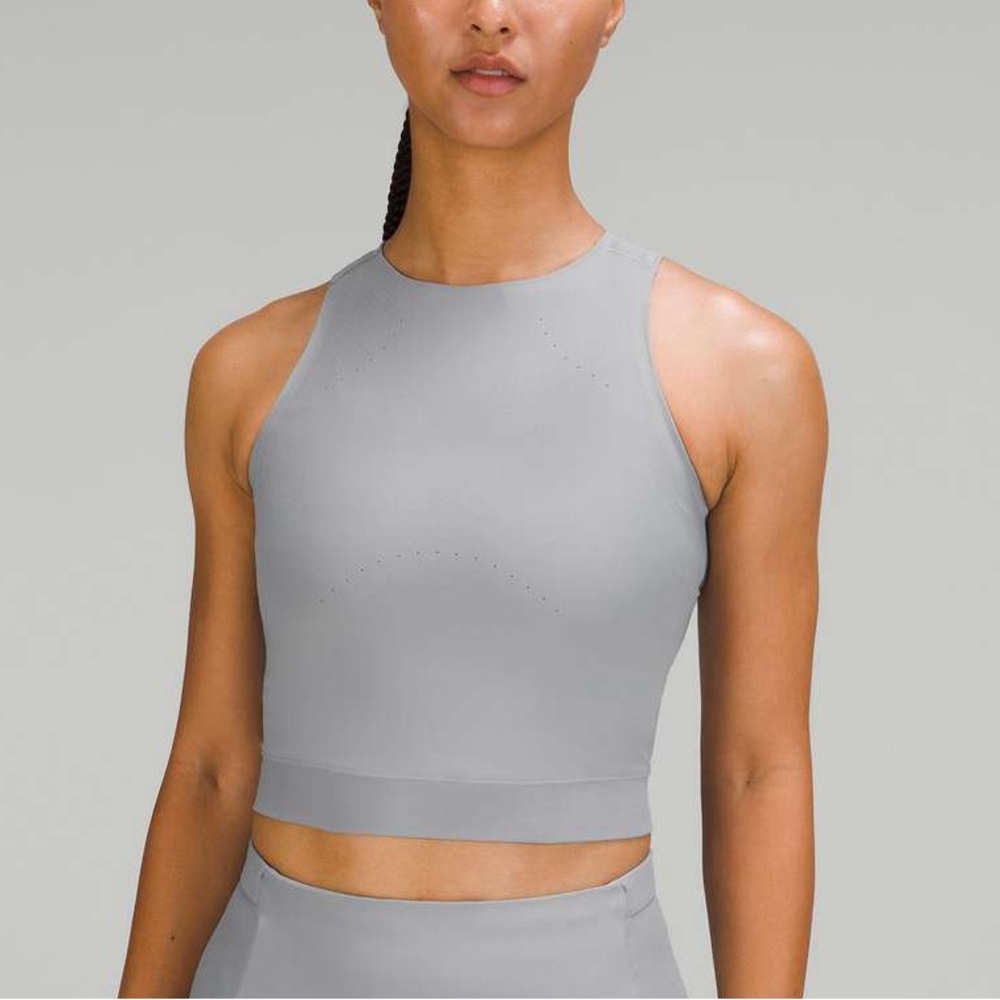 Lululemon SenseKnit Running Top in Rhino Grey - Size 4